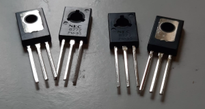 Persamaan Transistor B772