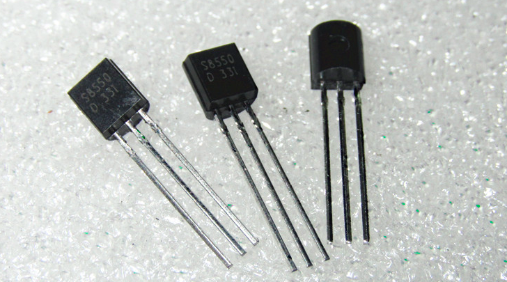 Persamaan Transistor 8550