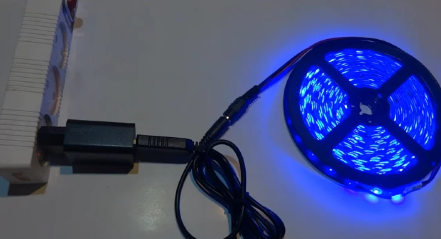 Cara Merangkai Lampu LED Strip Dengan Charger Hp