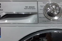Cara Membuka Mesin Cuci Electrolux yang Terkunci