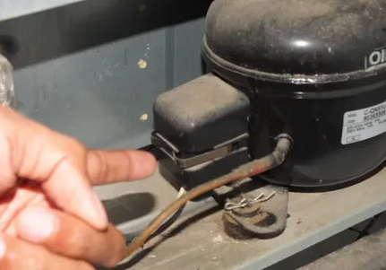Penyebab dan Cara Memperbaiki Kompresor Kulkas Panas